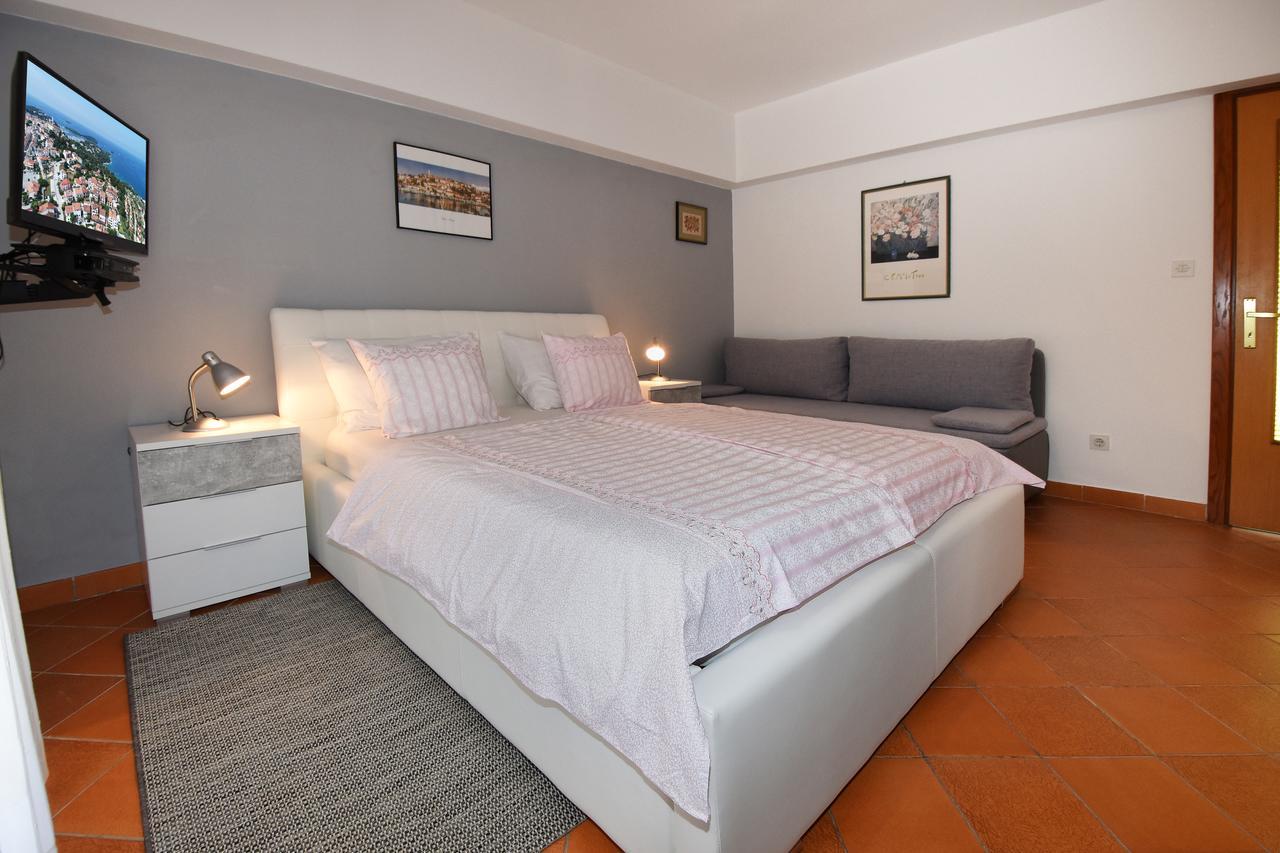 Apartment Sambris No 1 Върсар Екстериор снимка